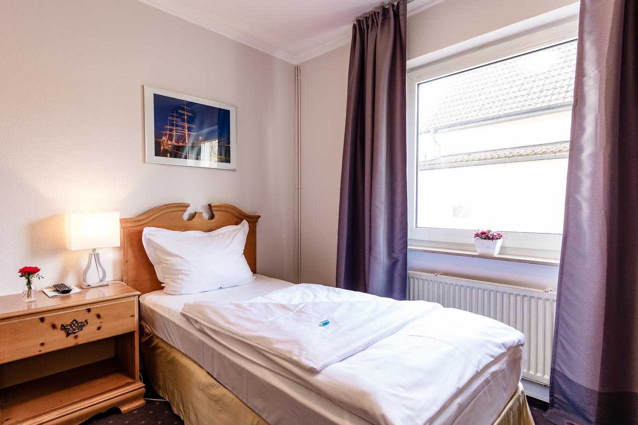 Budget By Zeppelin Hotel Hamburg Bagian luar foto