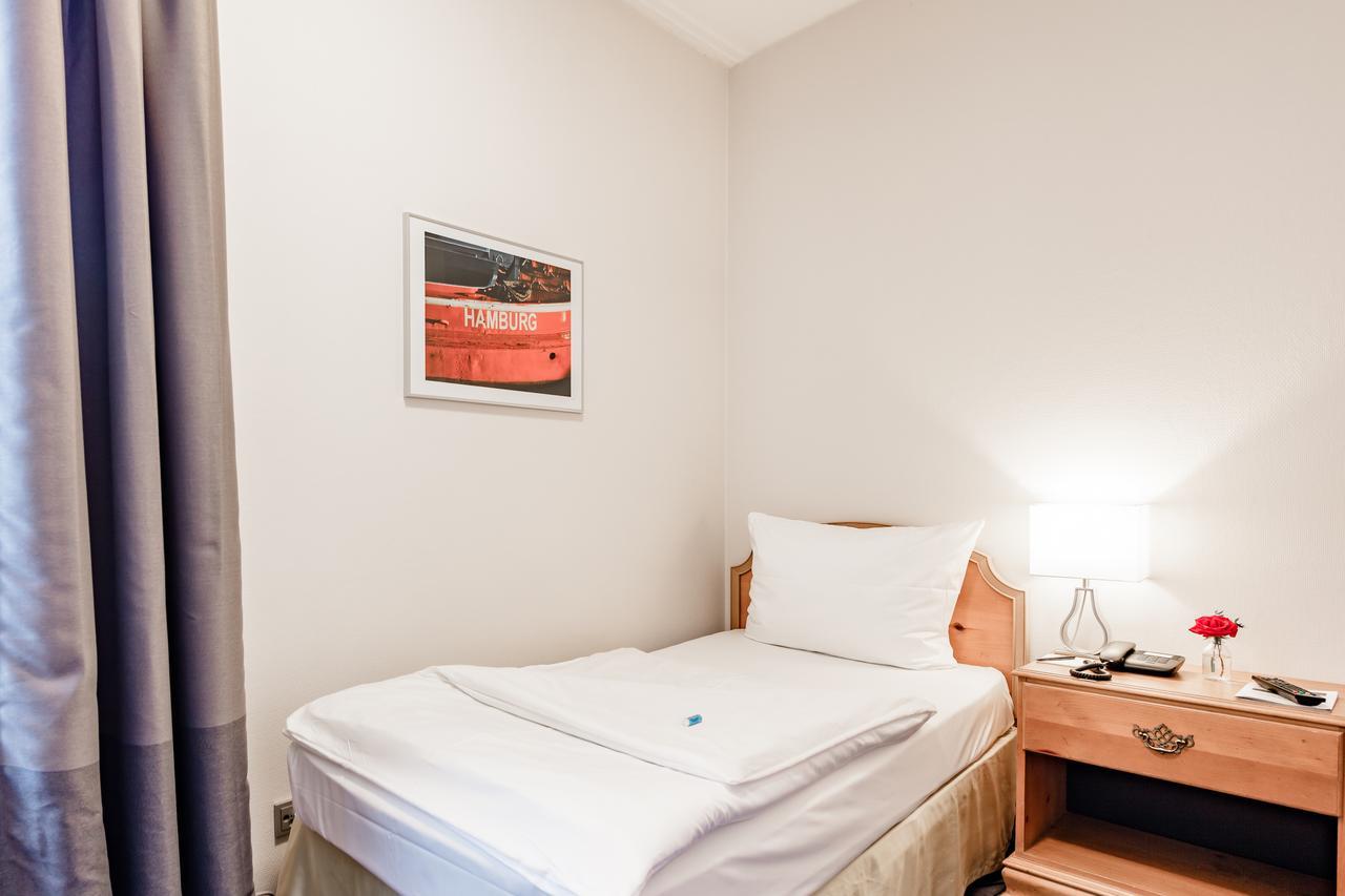 Budget By Zeppelin Hotel Hamburg Bagian luar foto