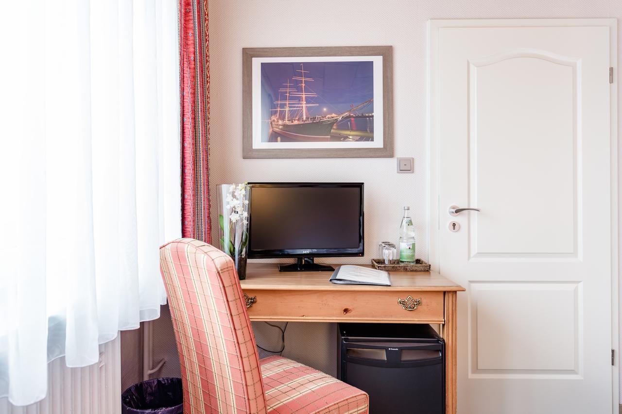 Budget By Zeppelin Hotel Hamburg Bagian luar foto